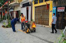 Hải Phòng: Phường Tứ Minh triển khai kẻ vạch vỉa hè dành cho người đi bộ, từng bước lập lại trật tự đô thị