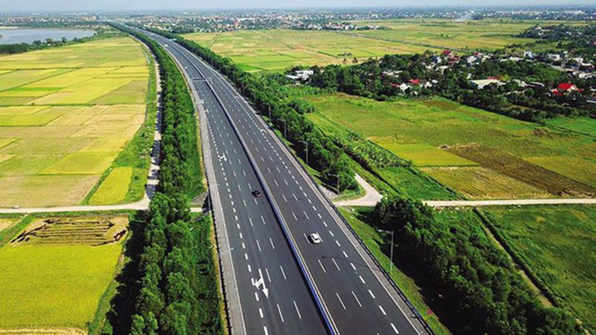 Thu hơn 1.219 tỷ đồng sau gần 4 tháng thu phí cao tốc Bắc - Nam phía Đông