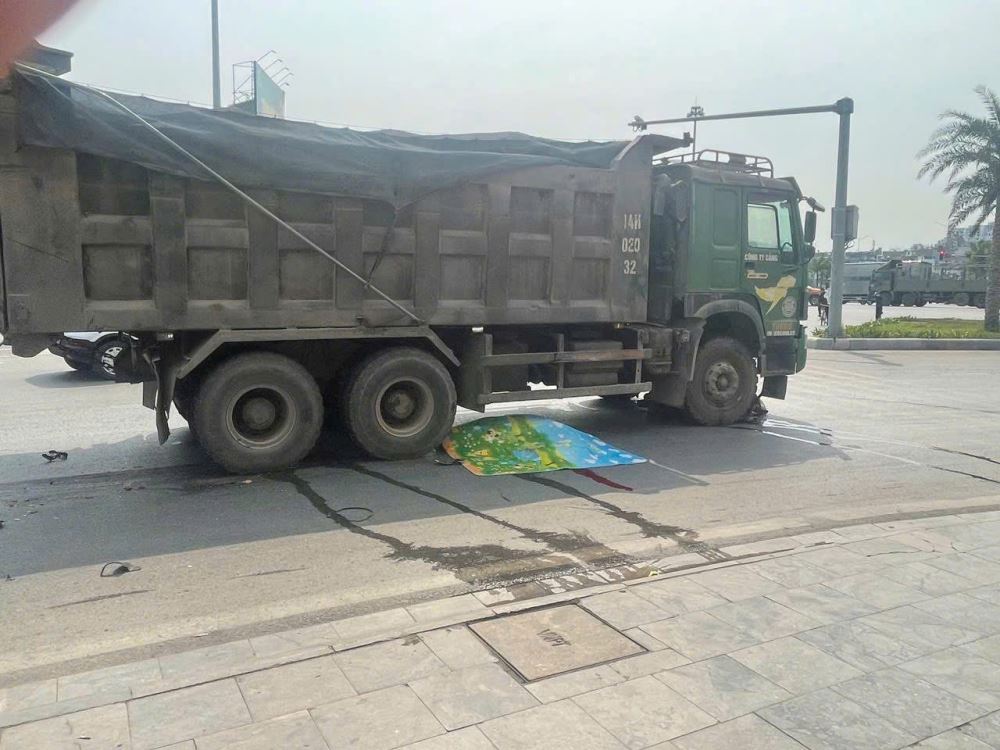 Hiện trường vụ tai nạn giao thông trên quốc lộ 279 thuộc địa phận TP Hạ Long, Quảng Ninh.