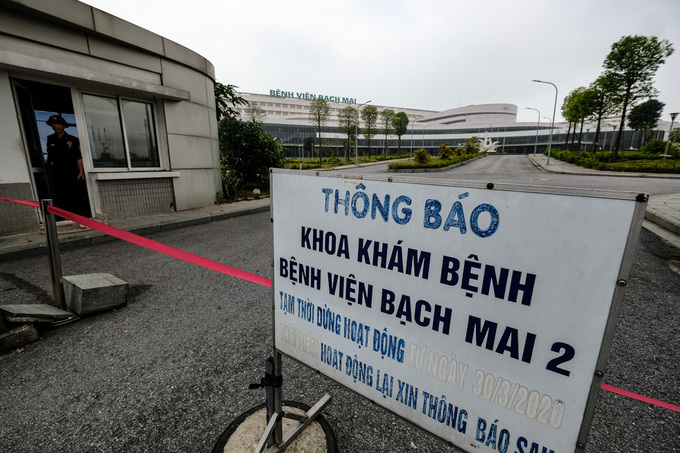 Sau khi dịch bệnh hạ nhiệt, bệnh viện lại trở về cảnh 'cửa đóng then cài'