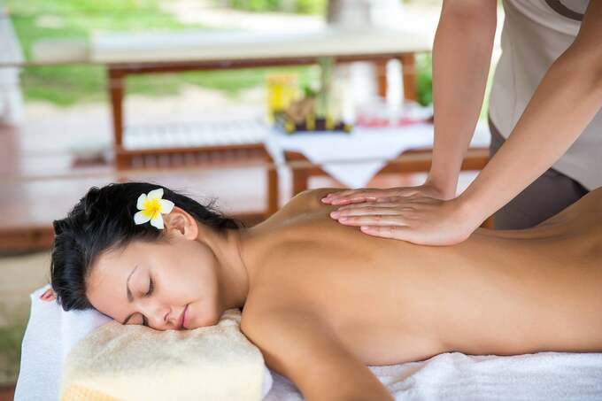 Crystal Bay đã thành lập công ty CP Crystal Bay Healthcare tận tình chăm sóc sức khỏe cho du khách