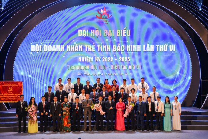 Ông Nguyễn Tiến Long, Phó Chủ tịch Thường trực Hội DNT tỉnh khóa V, được tín nhiệm, hiệp thương cử làm Chủ tịch Hội DNT tỉnh khóa VI, nhiệm kỳ 2022 - 2025.