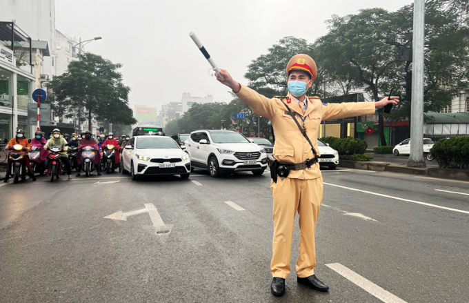 Nên chăng cho phép việc đào tạo và sát hạch lái xe ở cả 2 bộ, tăng cường xã hội hóa và kiểm tra giám sát chặt chẽ nhằm nâng cao chất lượng lái xe cơ giới đường bộ