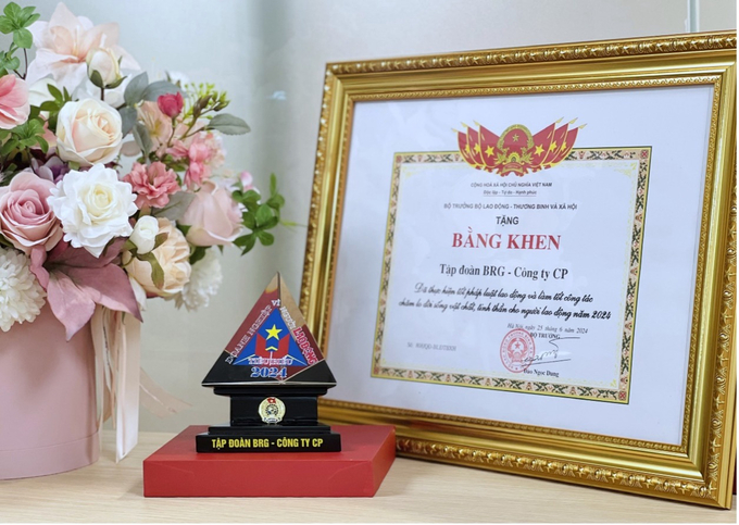 Giải thưởng Doanh nghiệp Tiêu biểu vì Người lao động năm 2024 là lần thứ 4 Tập đoàn BRG được vinh danh tại bảng xếp hạng này.