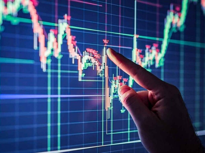 Chỉ số VN-Index đóng cửa giảm 5,4% trong tháng 5/2022 và vẫn giao dịch trong vùng hỗ trợ của xu hướng tăng dài hạn là 1.200 - 1.300 điểm