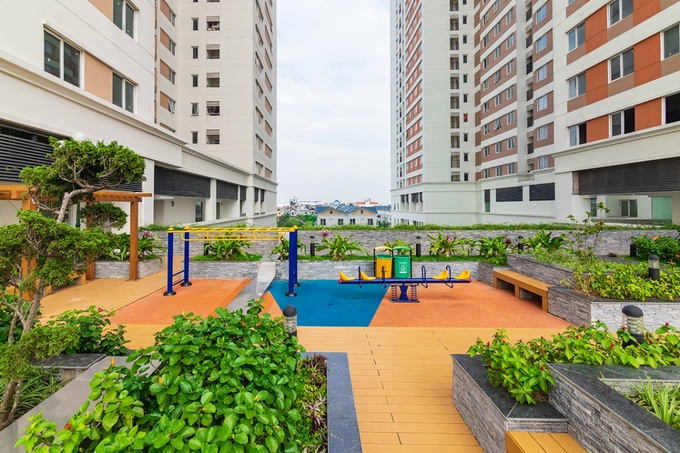 Vườn dạo bộ trên cao phục vụ nhu cầu rèn luyện sức khỏe của cư dân khu đô thị Eurowindow River Park