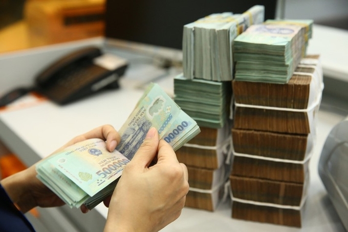 Dòng tiền từ thương vụ thao túng chứng khoán và trái phiếu 'ảo' sẽ khiến các ngân hàng 'vạ lây'