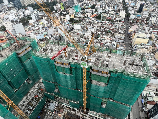 Nguồn vốn tín dụng đang được xem là 'nút thắt' quan trọng để tháo gỡ khó khăn cho thị trường BĐS.