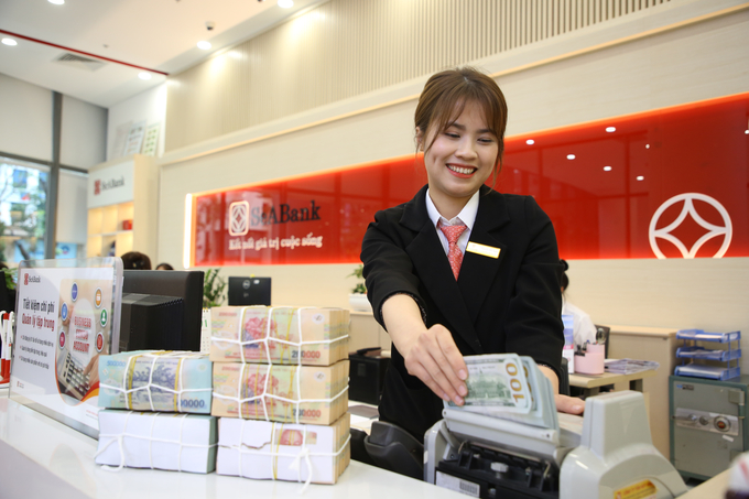 Tập đoàn tài chính quốc tế IFC chính thức nâng hạn mức tài trợ thương mại cho Ngân hàng TMCP Đông Nam Á (SeABank, mã chứng khoán SSB) lên 40 triệu USD trong khuôn khổ chương trình Tài trợ thương mại toàn cầu (GTFP)