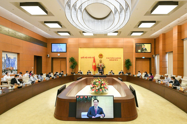 Toàn cảnh phiên họp. Ảnh: VGP