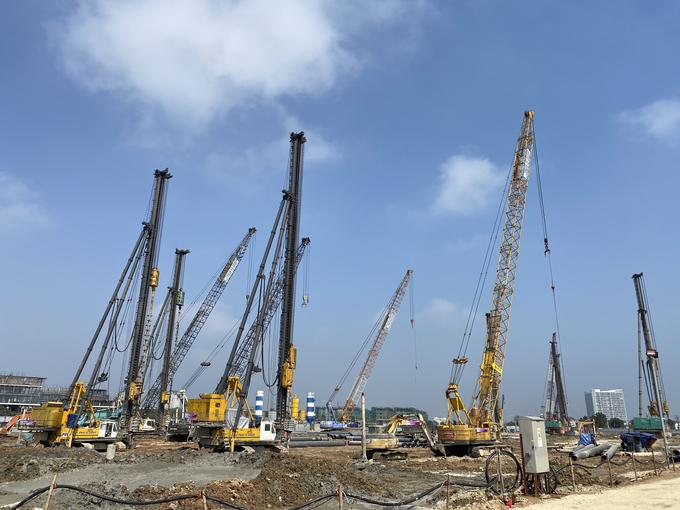 Aeon Mall Huế hoàn thành sẽ mang đến một trải nghiệm mua sắm và thư giãn trọn vẹn cho người dân cố đô và du khách với hơn 135 gian hàng ẩm thực, thời trang, giải trí, siêu thị.