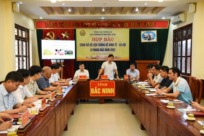 Toàn cảnh buổi Họp báo công bố số liệu thống kê kinh tế - xã hội 6 tháng đầu năm 2023.