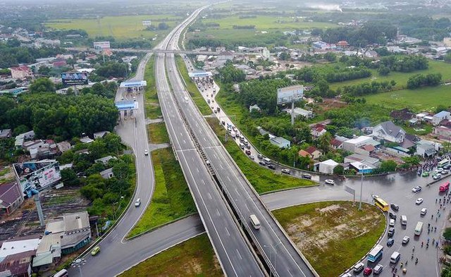 Thường trực Chính phủ yêu cầu các cơ quan liên quan chuẩn bị đầu tư cần tích cực hơn, kỹ lưỡng hơn và chất lượng hơn