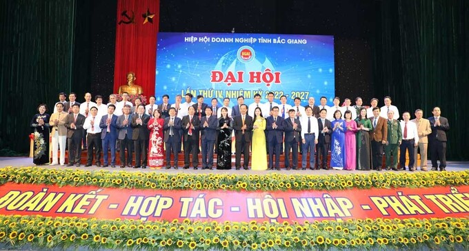 Ban Chấp hành Hiệp hội DN tỉnh khóa IV
