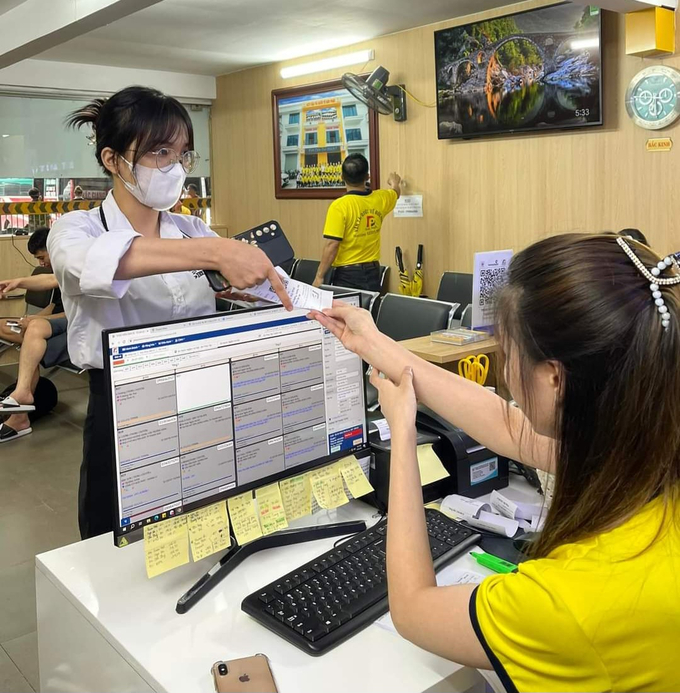Hành khách luôn được nhân viên tư vấn tận tình, ân cần và chu đáo