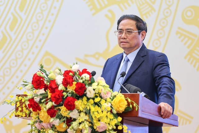 Thủ tướng đánh giá cao, biểu dương sự nỗ lực phấn đấu và những kết quả đạt được của ngành GTVT trong năm 2022 - Ảnh: VGP/Nhật Bắc