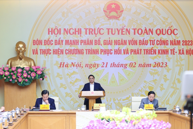 Các Phó Thủ tướng Lê Minh Khái, Trần Hồng Hà đồng chủ trì Hội nghị - Ảnh: VGP/Nhật Bắc
