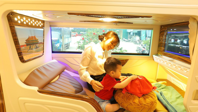 Xe Đức Phát phiên bản Luxury với thiết kế sang trọng, tiện ích và an toàn giúp hành khách thoải mái trên mỗi hành trình