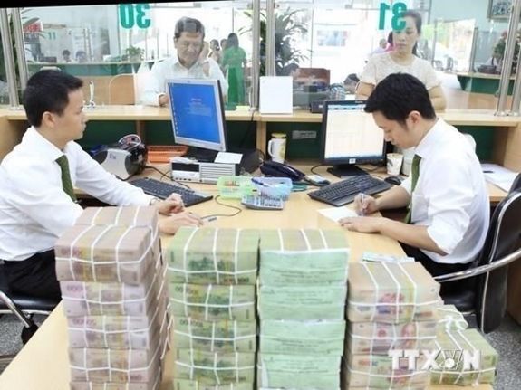 Giá dầu tăng cao trong những tháng đầu năm nên khoản thu từ xuất khẩu nhiên liệu tăng. Ảnh Internet
