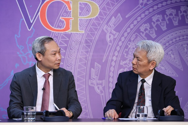 Đại biểu Phan Đức Hiếu: Chính phủ và Quốc hội đã thực thi, ban hành một số chính sách hỗ trợ người dân và doanh nghiệp cả về thể chế và tiền.