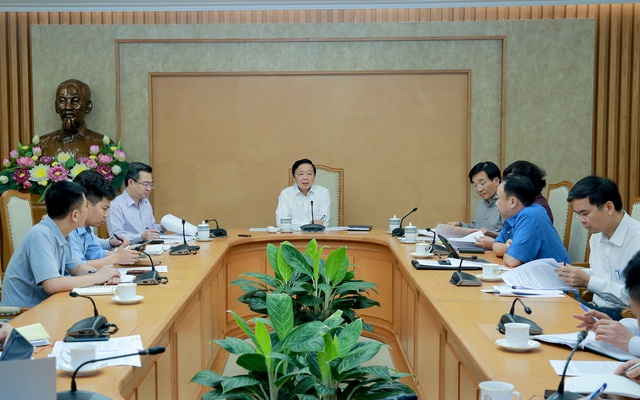 Phó Thủ tướng giao NHNN và Bộ Xây dựng nghiên cứu, đề xuất phương án, thời gian hỗ trợ lãi suất phù hợp cho các chủ đầu tư, người mua nhà đủ điều kiện vay vốn từ gói tín dụng 120.000 tỷ đồng