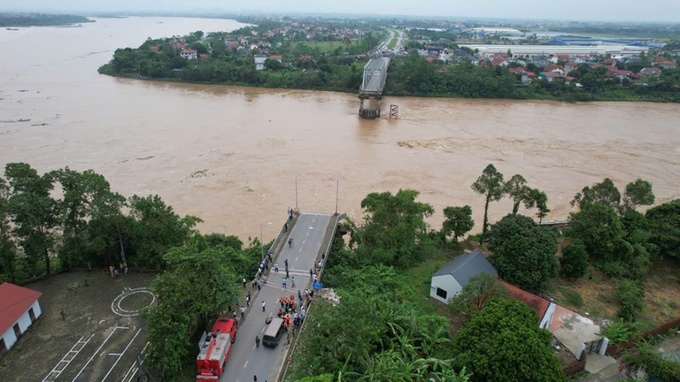 Thủ tướng Chính phủ yêu cầu khẩn trương nghiên cứu đầu tư xây dựng cầu Phong Châu mới trên Quốc lộ 32C nối huyện Tam Nông và huyện Lâm Thao, tỉnh Phú Thọ