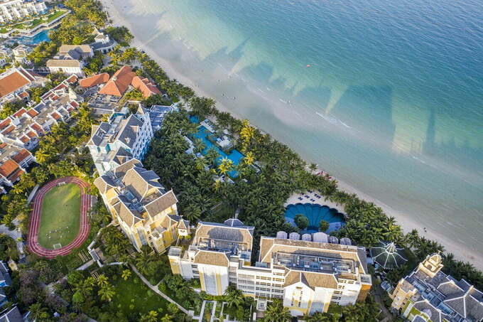 Tính đến nay, trong KKT Phú Quốc có 338 dự án đầu tư còn hiệu lực trong các khu quy hoạch với diện tích sử dụng đất khoảng 11.069 ha, bao gồm 8 dự án FDI
