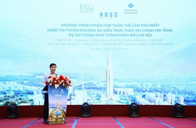 TS. Nguyễn Tường Văn, Thứ trưởng Bộ Xây dựng phát biểu tại phiên họp.