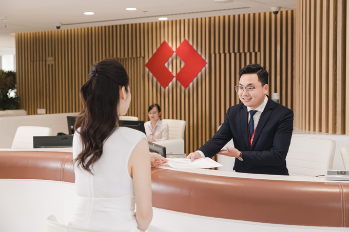 Techcombank báo lãi 5.600 tỷ đồng quý I/2023