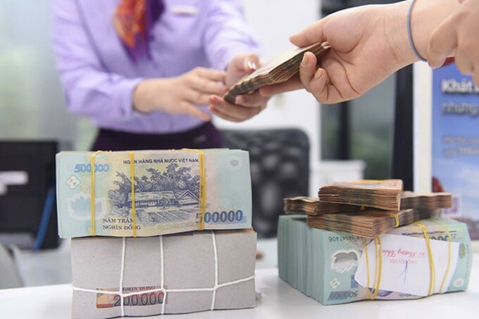 Tỷ trọng tín dụng bán lẻ các ngân hàng niêm yết đã tăng từ mức 31% năm 2015 lên mức 45% tổng dư nợ tại thời điểm cuối quý I, trong đó các sản phẩm cho vay mua nhà, mua ôtô, tài chính tiêu dùng đều ghi nhận mức tăng tích cực