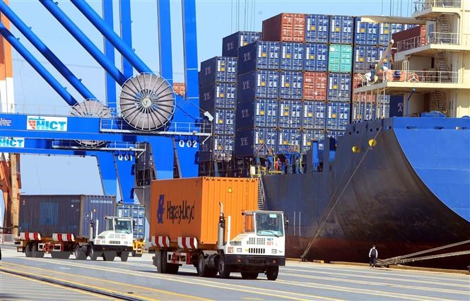 Việc đẩy nhanh giải ngân đầu tư công được kỳ vọng sẽ mang đến cú hích tăng trưởng
