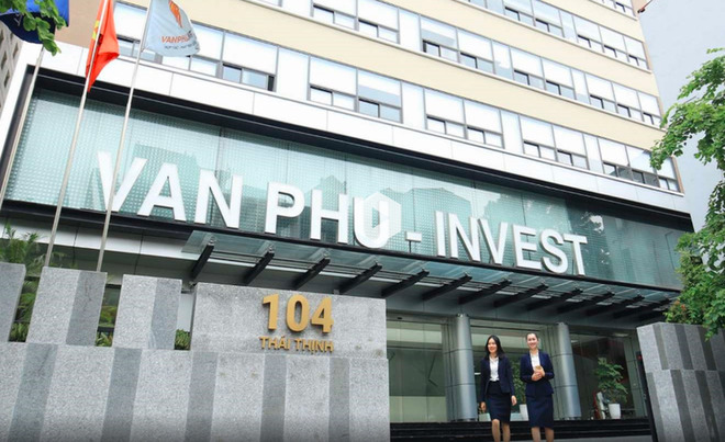 Năm 2022, Văn Phú -Invest đặt mục tiêu với tổng doanh thu hợp nhất ở mức 2.600 tỷ đồng, chỉ tiêu lợi nhuận trước và sau thuế hợp nhất lần lượt ở mức 538 tỷ đồng và 430 tỷ đồng, tăng 25% so với lợi nhuận thực hiện năm 2021