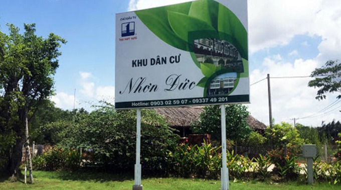 Vạn Phát Hưng bị đình chỉ hoạt động kinh doanh bất động sản 12 tháng kể từ ngày 02/06/2021. Đây là hình thức xử phạt bổ sung liên quan sai phạm tại Dự án dân cư Nhơn Đức, Huyện Nhà Bè, TP.HCM