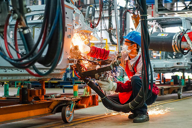 Năm 2022, thành phố Hà Nội cấp Giấy chứng nhận đăng ký doanh nghiệp cho 29,6 nghìn doanh nghiệp đăng ký thành lập mới, tăng 23% so với năm 2021