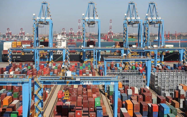 Tăng trưởng GDP của Việt Nam dự báo giảm từ 7.5% còn 6.5%. Ảnh Internet