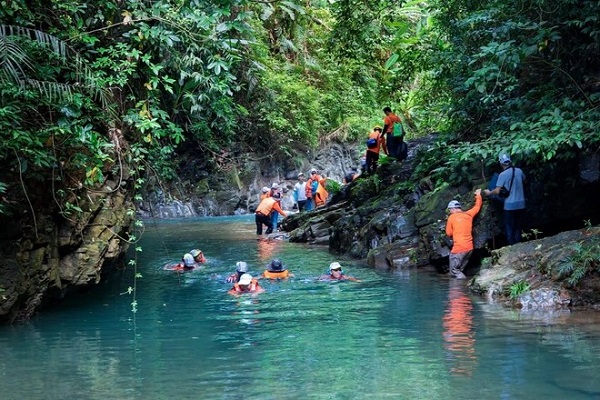 Khu vực này chủ yếu là rừng nhiệt đới nằm trong vùng sinh thái rừng tự nhiên rộng lớn khoảng 500.000 ha, có tài nguyên rừng phong phú.