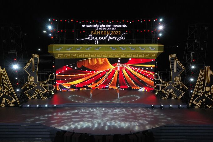 Sun Fest không chỉ dừng lại ở âm nhạc và vũ điệu mà còn bao gồm nhiều loại hình nghệ thuật đặc sắc