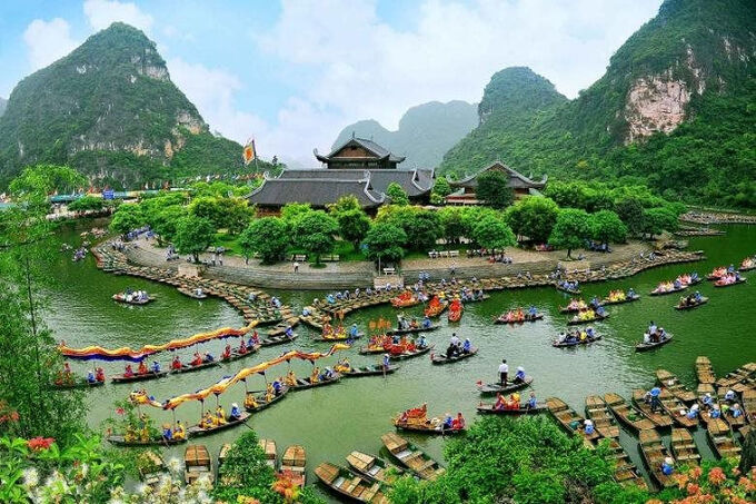 Ngành Hàng không dự kiến năm 2022 đạt 70-80 triệu lượt khách. Trong đó, khách quốc tế xấp xỉ 10 triệu lượt và khách nội địa đạt 60-70 triệu lượt.