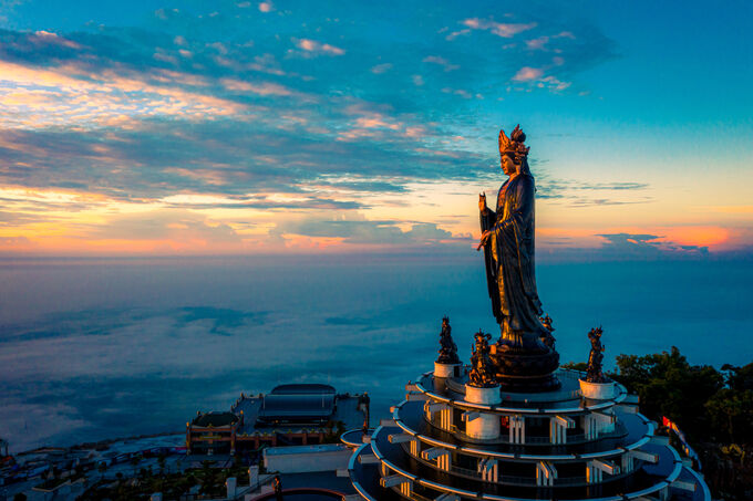 Tượng phật bà Tây Bổ Đà Sơn