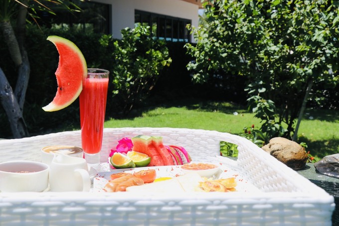 Bữa sáng trên mặt nước khởi đầu ngày mới nhiều hứng khởi tại Cam Ranh Riviera