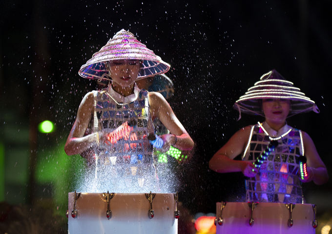 Carnival (3)