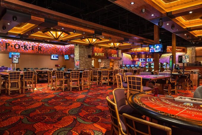 Bộ Tài Chính ủng hộ kiến nghị của Đà Nẵng và Khánh Hòa, bổ sung kinh doanh casino cho người nước ngoài.