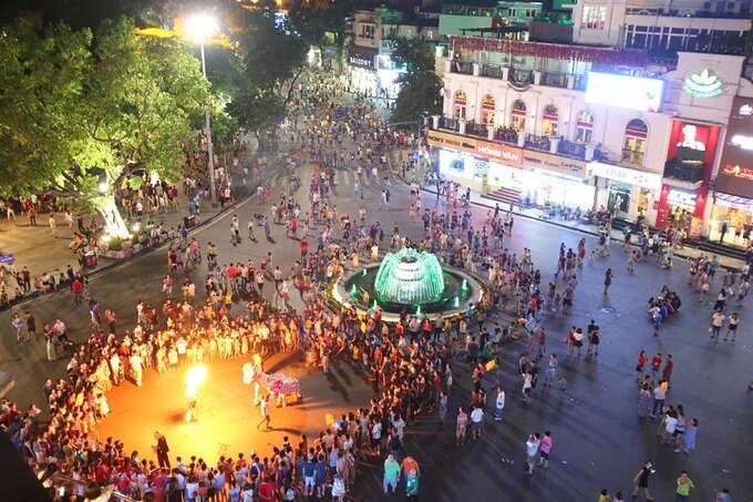Thời gian tới, TP. Hà Nội sẽ không chấp thuận tổ chức các sự kiện du lịch, thể thao, ẩm thực có tính chất thương mại
