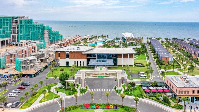 Ngoài các dự án đầu tư công, Hồ Tràm cũng đang nhận được sự đầu tư và phát triển từ các doanh nghiệp lớn