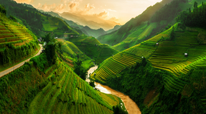 Mù Cang Chải - những ruộng bậc thang được ví như vân tay của trời