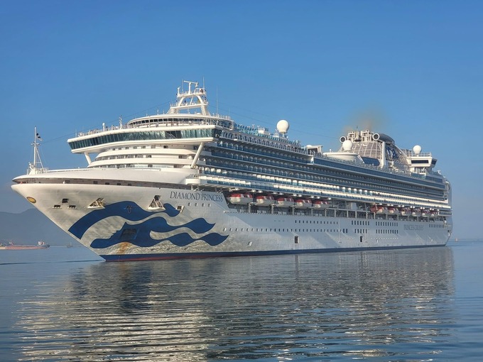 Diamond Princess là một trong những du thuyền 5 sao nổi tiếng trên thế giới, với những dịch vụ trải nghiệm sang trọng.