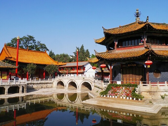 Viên Thông Sơn ở TP Lệ Giang, Trung Quốc.