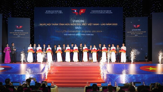 việt lào