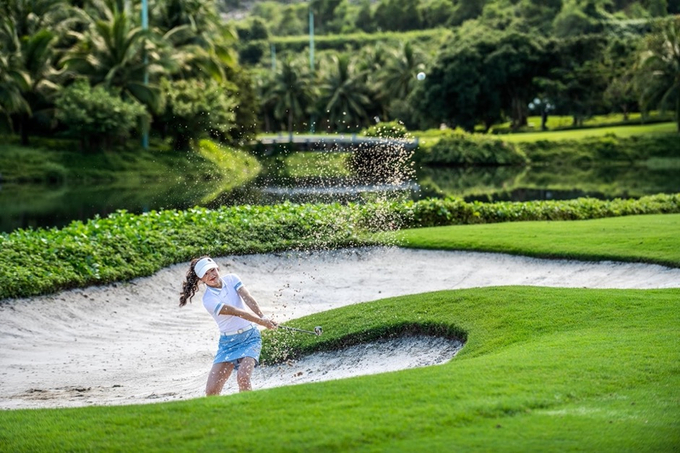 Giải đấu golf chuyên nghiệp Châu u “Vinpearl DIC Legends Vietnam 2023” đưa 60 tên tuổi huyền thoại và vô số gôn thủ đến với Vinpearl Nha Trang từ ngày 27/11/2023 tới 3/12/2023