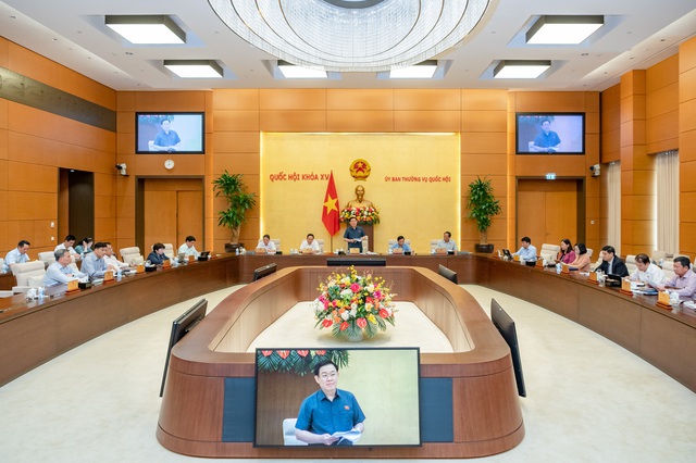 Ủy ban Thường vụ Quốc hội: sáng kiến chia kỳ họp làm 2 đợt để có thời gian tiếp thu, giải trình, chỉnh lý là hợp lý